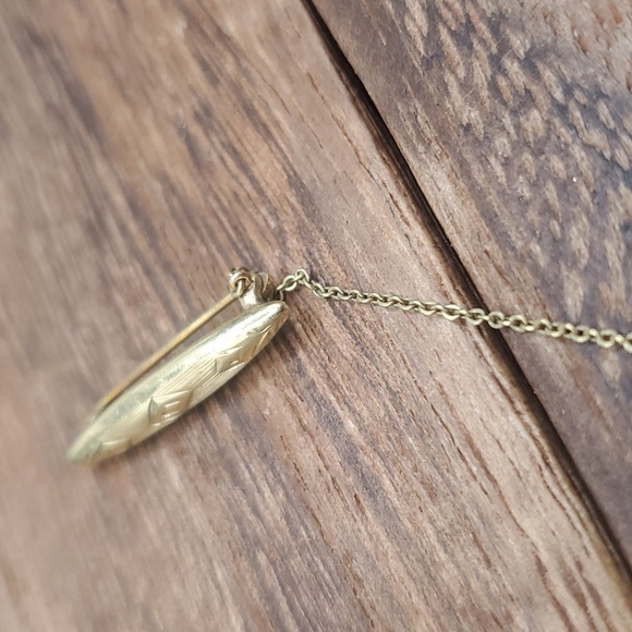 B518 solid gold Antique chatelaine bar pin - Picture 4 of 7